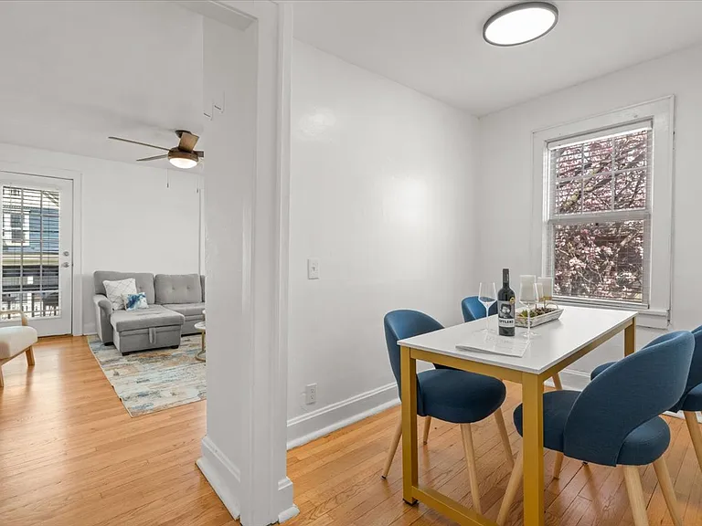 1109 W 41st St #2-E — Photo 6