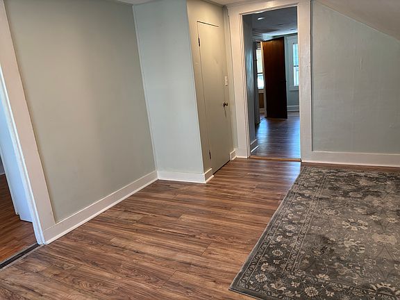 4th image of 40 Duke St Floor 2