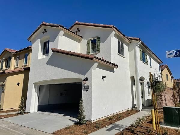 1st image of 27182 Canyon Rock Ct