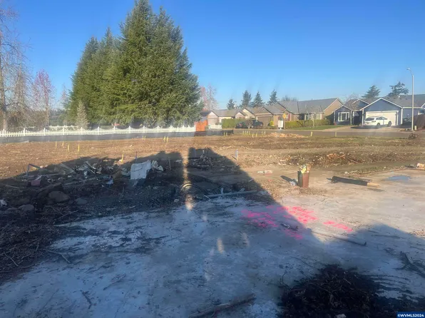 8001 Oneil Rd NE, Salem, OR 97303