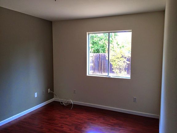 5th image of 3708 Didcot Cir