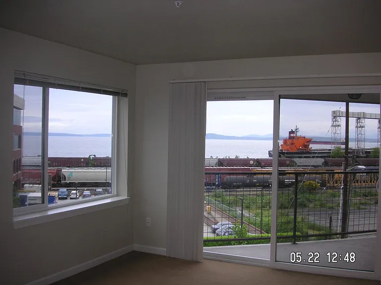 500 Elliott Ave W #407 — Photo 9