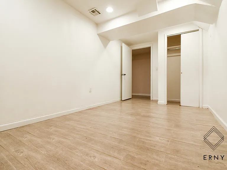 579 Myrtle Ave #1F — Photo 11