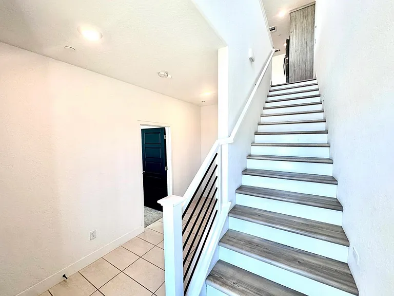 478 W Mahogany Ln — Photo 4