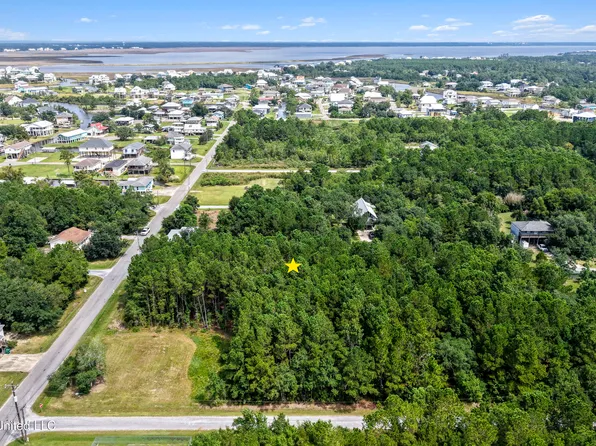 Beverly St Lot 3, Bay Saint Louis, MS 39520