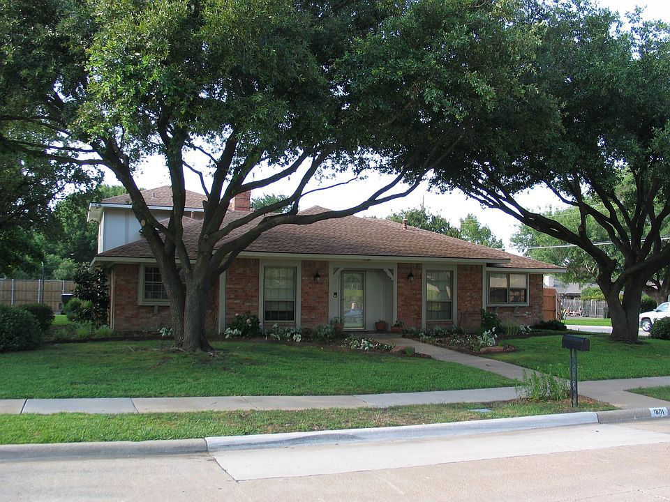 1st image of 1601 Papeete Dr