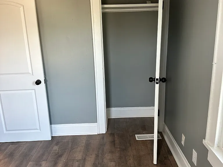 629 Sheldon Ave — Photo 10