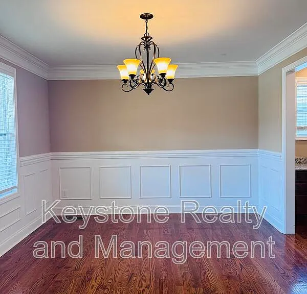 2469 Senseney Dr — Photo 5