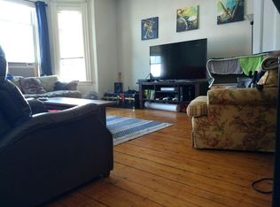 96 F St #3A, Boston, MA 02127