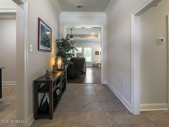 5th image of 11657 Brookstone Dr