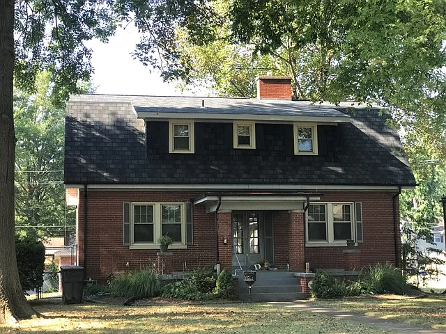 515 S Douglas Ave photo 1
