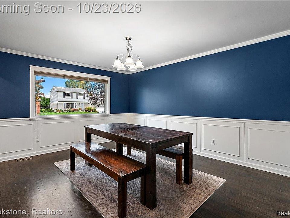 31608 Meadows Ave, photo 13