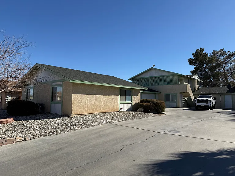 933 Perdew Ave #C — Photo 10