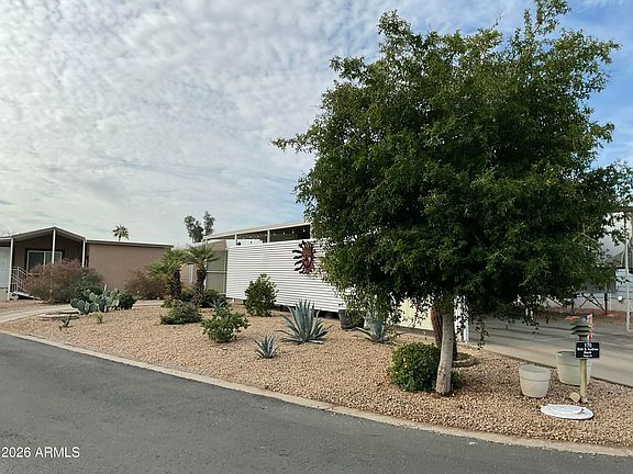 4th image of 17200 W BELL Road #170