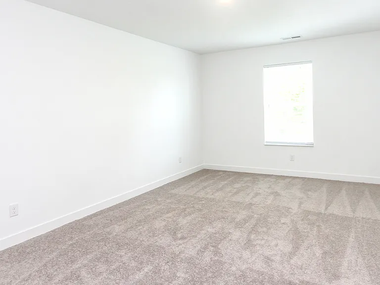 8813 Georgina St — Photo 6