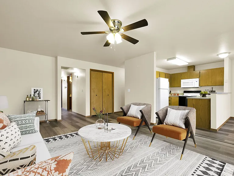 Kimball Park Apartments — Photo 10
