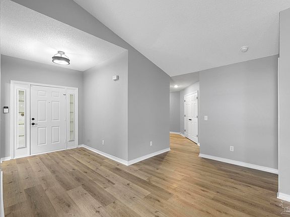 5th image of 7904 Red Bean Dr