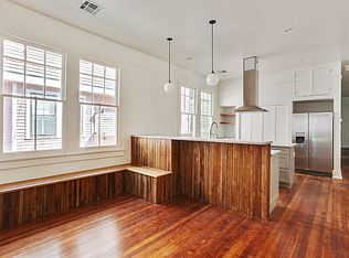 926 Picheloup Pl, New Orleans, LA 70119