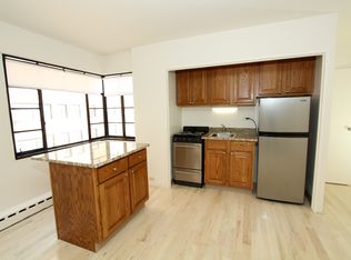 5631 N Sheridan Rd #415, Chicago, IL 60660