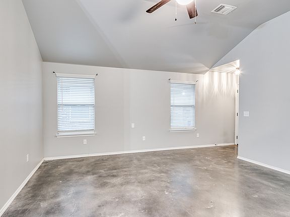 5th image of 818 Coles Creek Ln
