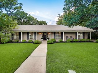 1741 Acorn Ln, Hurst, TX 76054