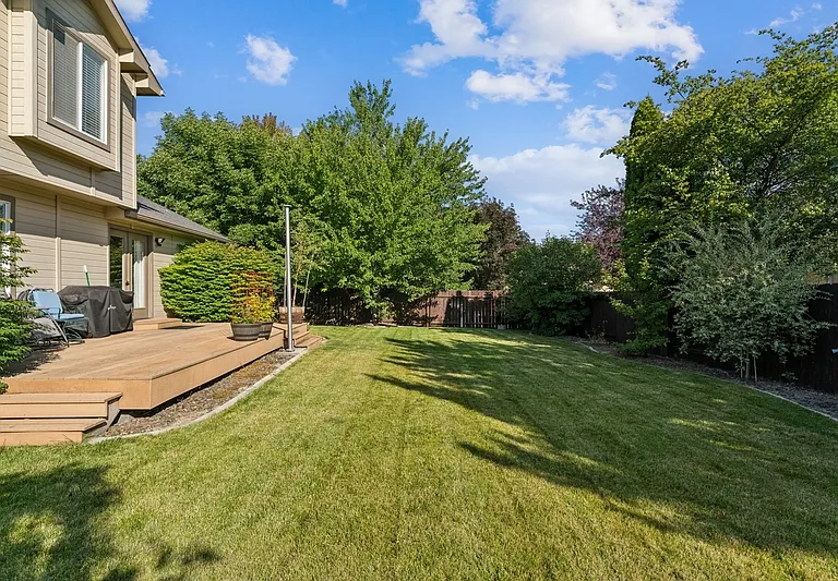 12398 W Tevoit St — Photo 32