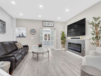 743 E 9th St, Brooklyn, NY, 11230