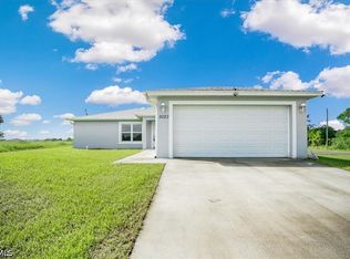 9023 W Crow Cir, Labelle, FL 33935
