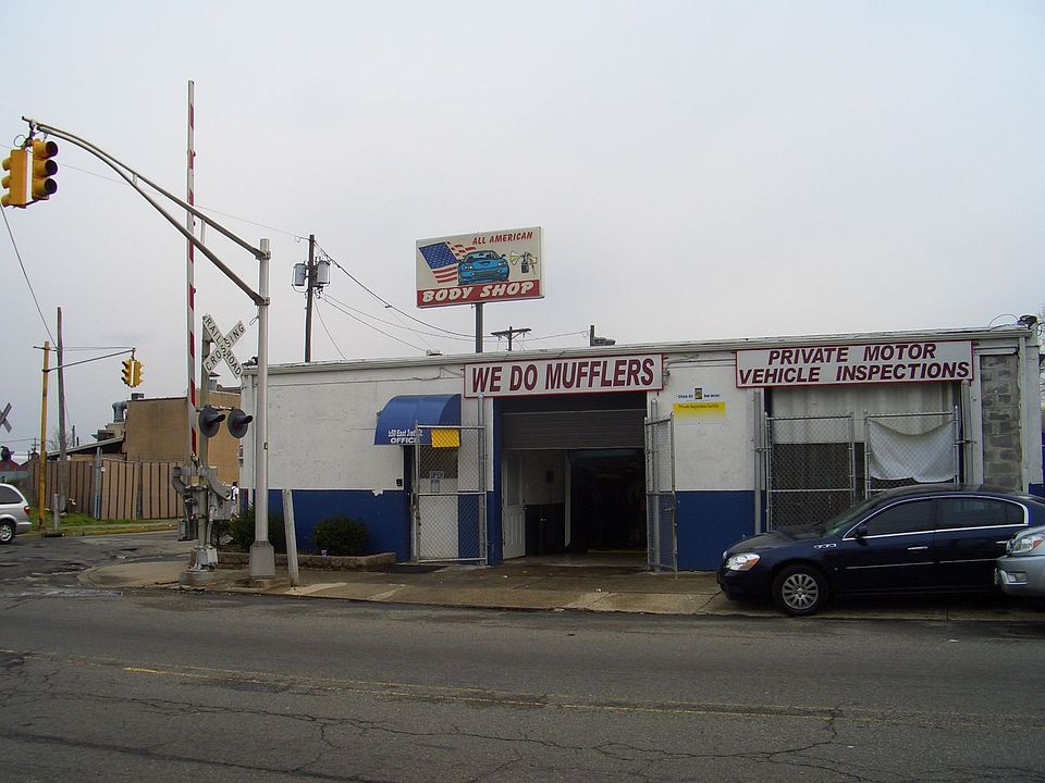 1st image of 550 E 31st St