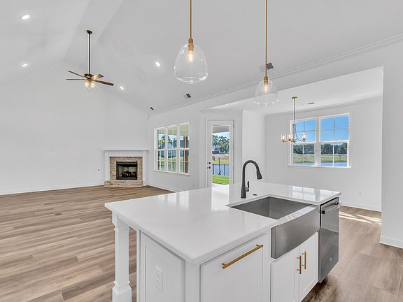 7th image of this home
