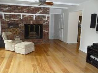 1658 Long Hill Rd, Millington, NJ 07946