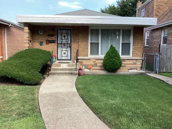 9039 S Jeffery Blvd, Chicago, IL 60617
