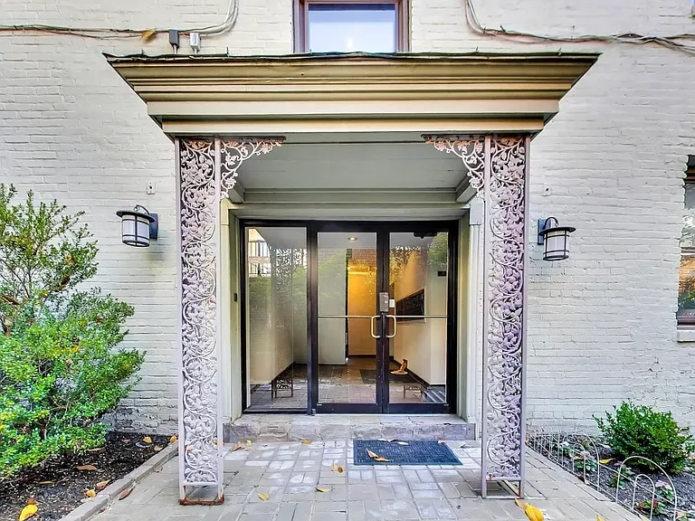 116 N Carolina Ave SE #201 — Photo 6