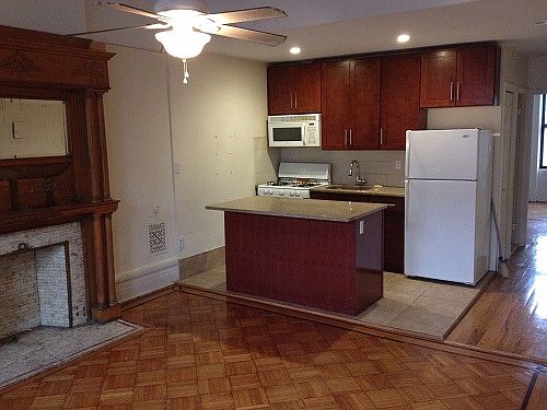 1st image of 365 Sterling Pl APT 2