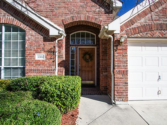 2nd image of 5504 Amber Way