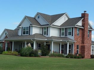 704 Colbert St, Tuttle, OK 73089