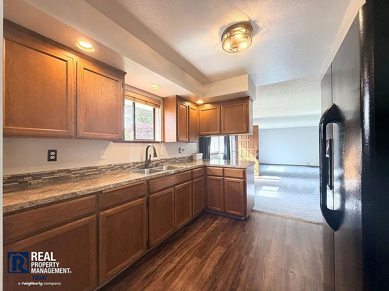 1721 6th St SW — Photo 9