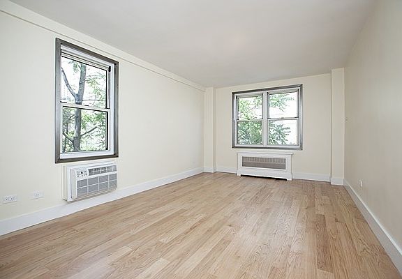 5th image of 160 E 27th St APT 4E