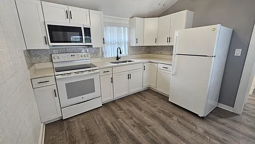 425 Ardmore Rd #3 Photo 1