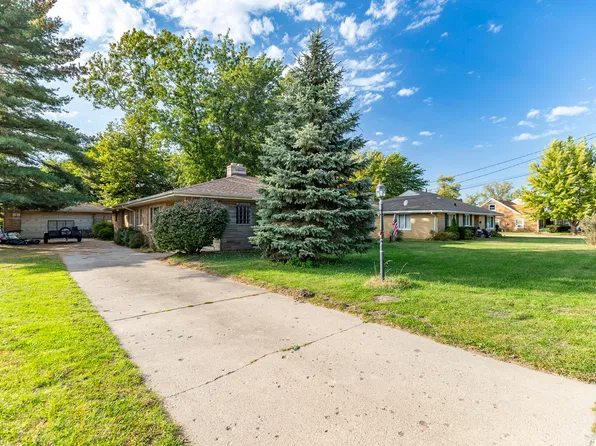 1642 Norwood Dr, Griffith, IN 46319