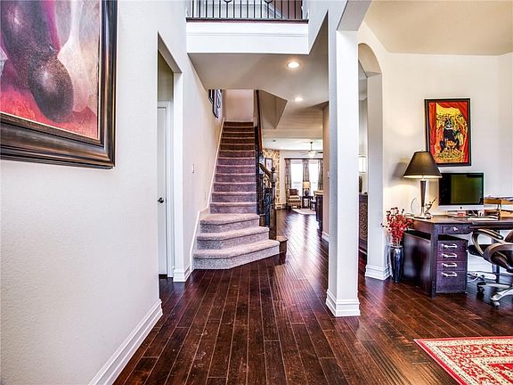 4th image of 1157 Berrydale Dr