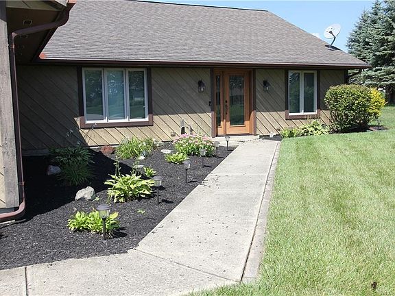 3rd image of 7990 Little Turtle Ct