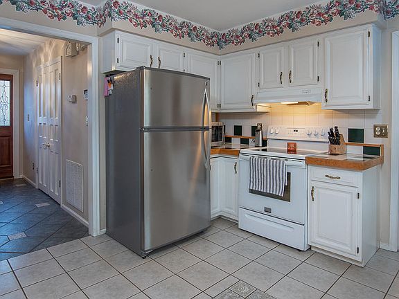 4th image of 5109 Buckskin Ln