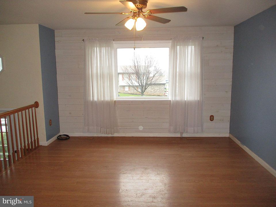 201 W Walnut Tree Dr, Blandon, PA 19510 Zillow