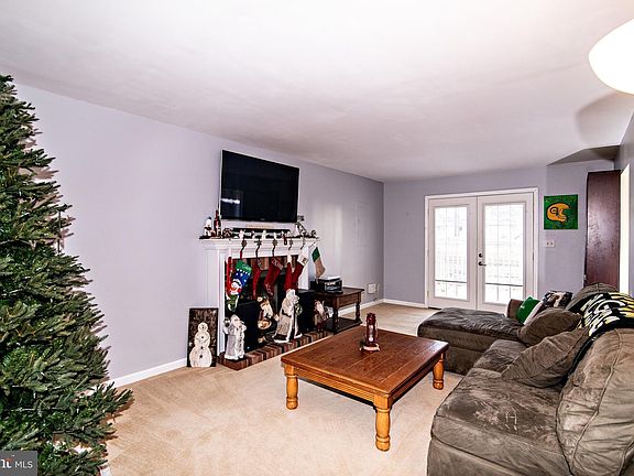 2nd image of 10803 Cobblestone Dr