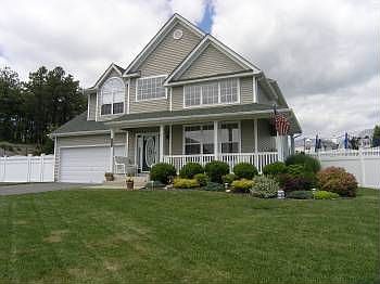 1st image of 65 Oceanview Blvd