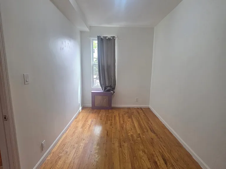 14-41 121st St #1-F — Photo 3