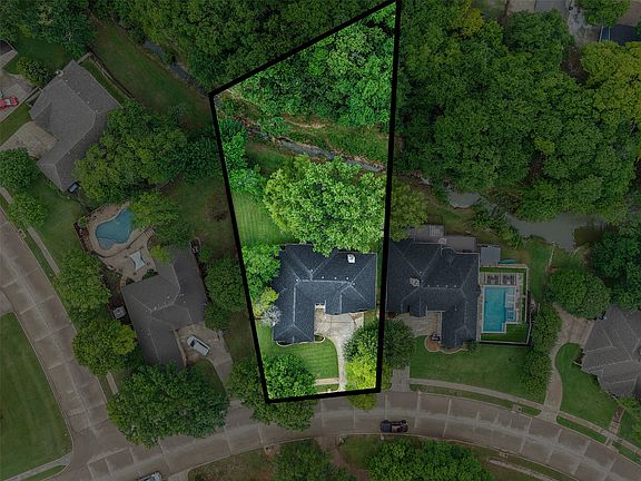 2nd image of 1805 Spinnaker Ln