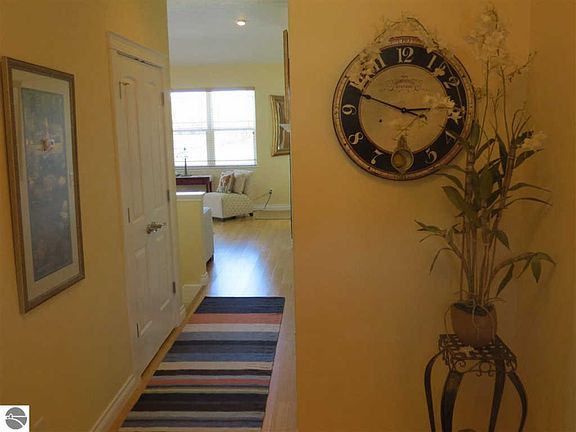 4th image of 4548 Kodiak Dr