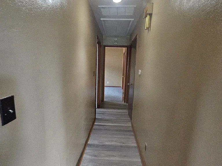3032 W Malone St — Photo 6